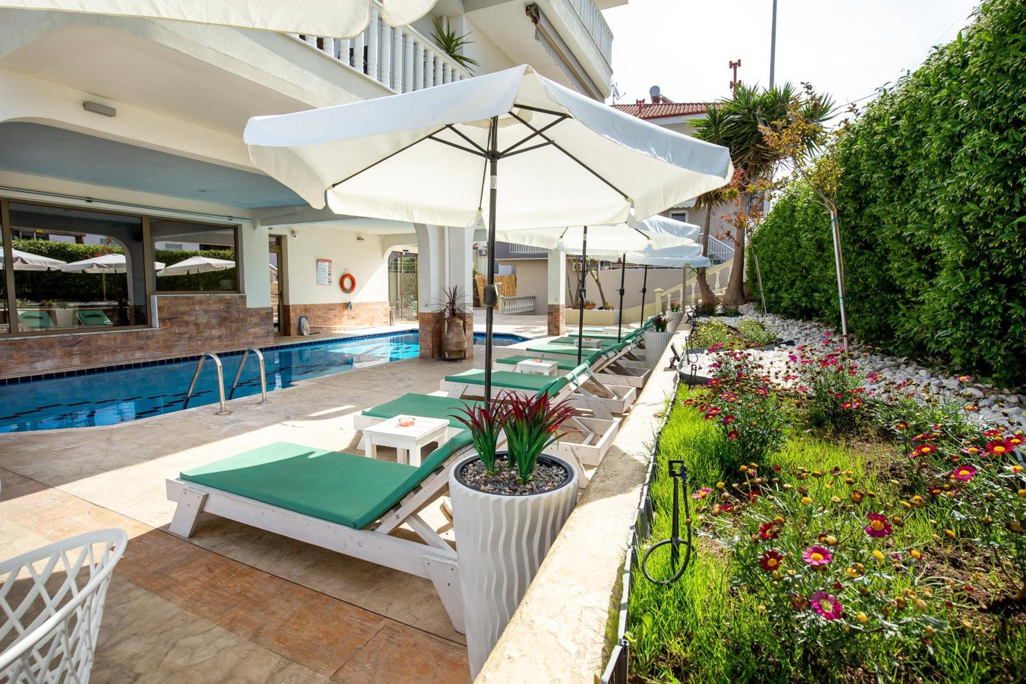 Garden Aparthotel Limenaria  Exterior photo